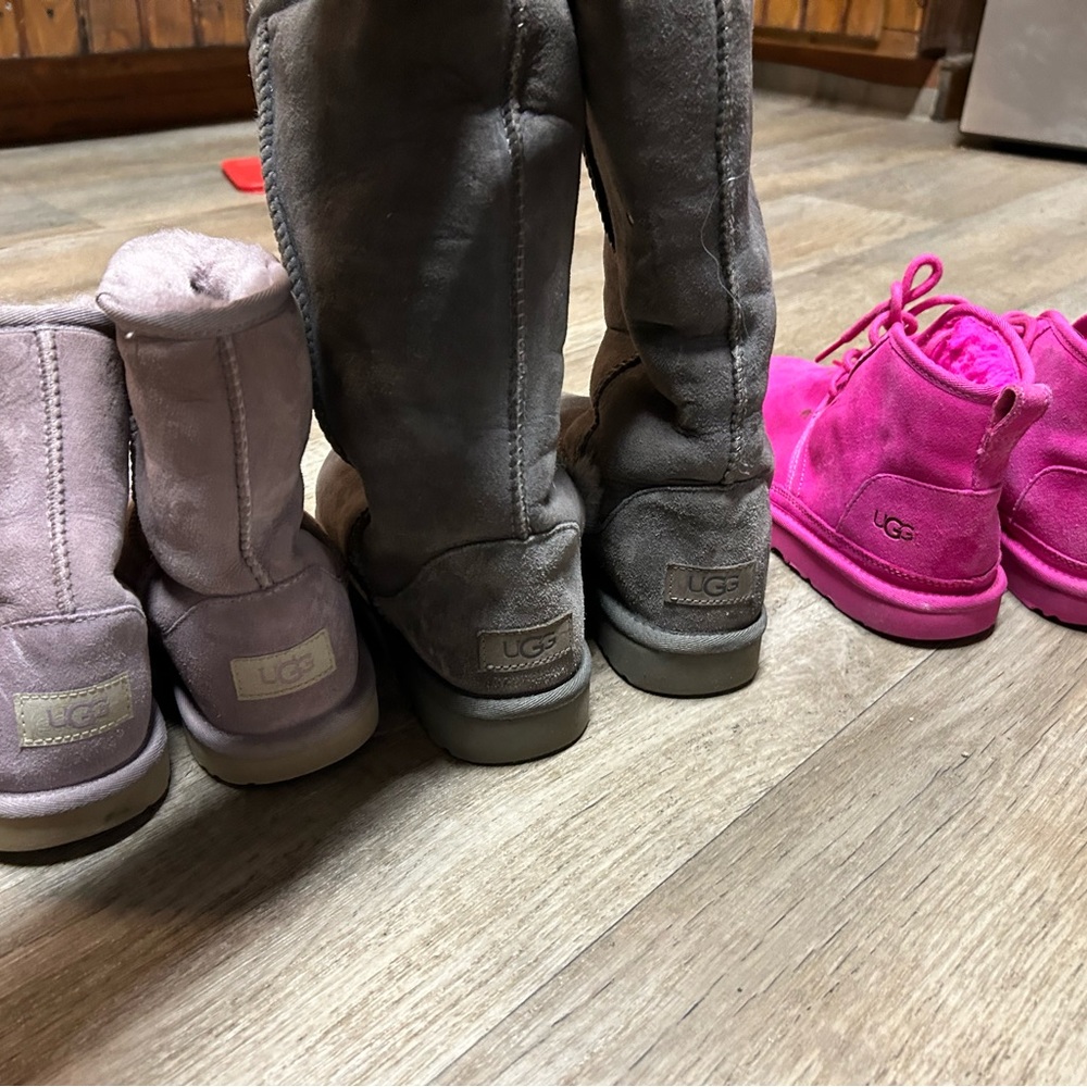 Ugg lot all size 6